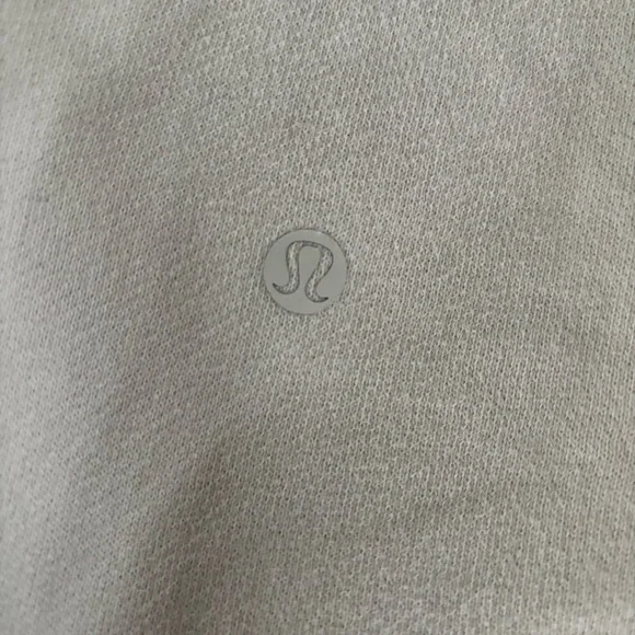 Lululemon Scuba Mid-Rise Oversized Jogger - Light Ivory - Size M - Picture 5 of 7